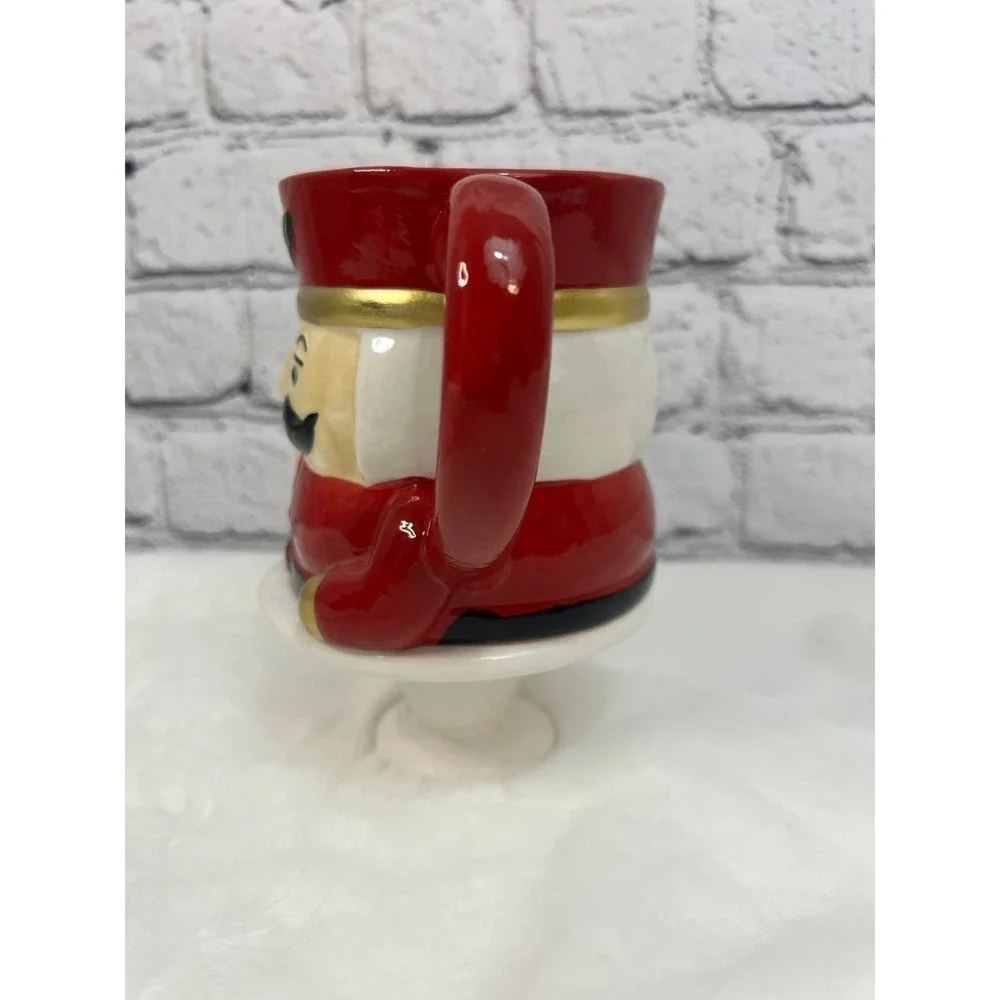 Nutcracker Mug Traditional Red Extra‎ Large